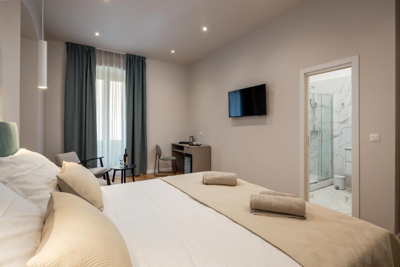 Boutique Lux Rooms Odello Split Old Town Екстериор снимка
