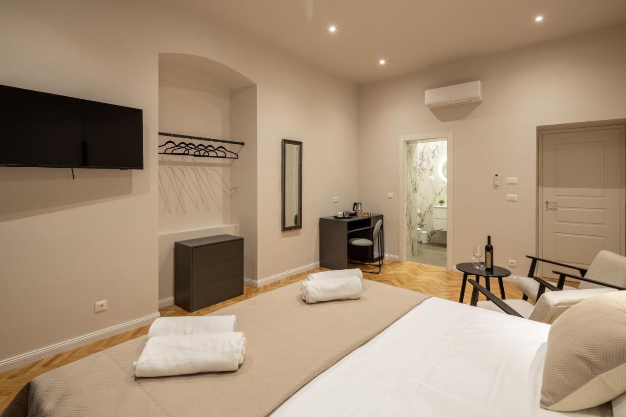 Boutique Lux Rooms Odello Split Old Town Екстериор снимка